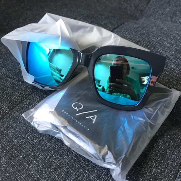 Quay Supine Square Frame Sunglasses - Picture 7 of 8